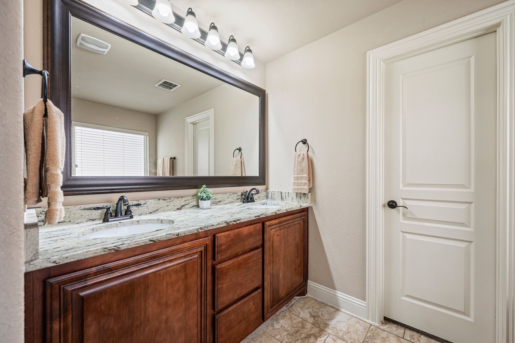 5209 Edgebrook Way Fort Worth TX 76244