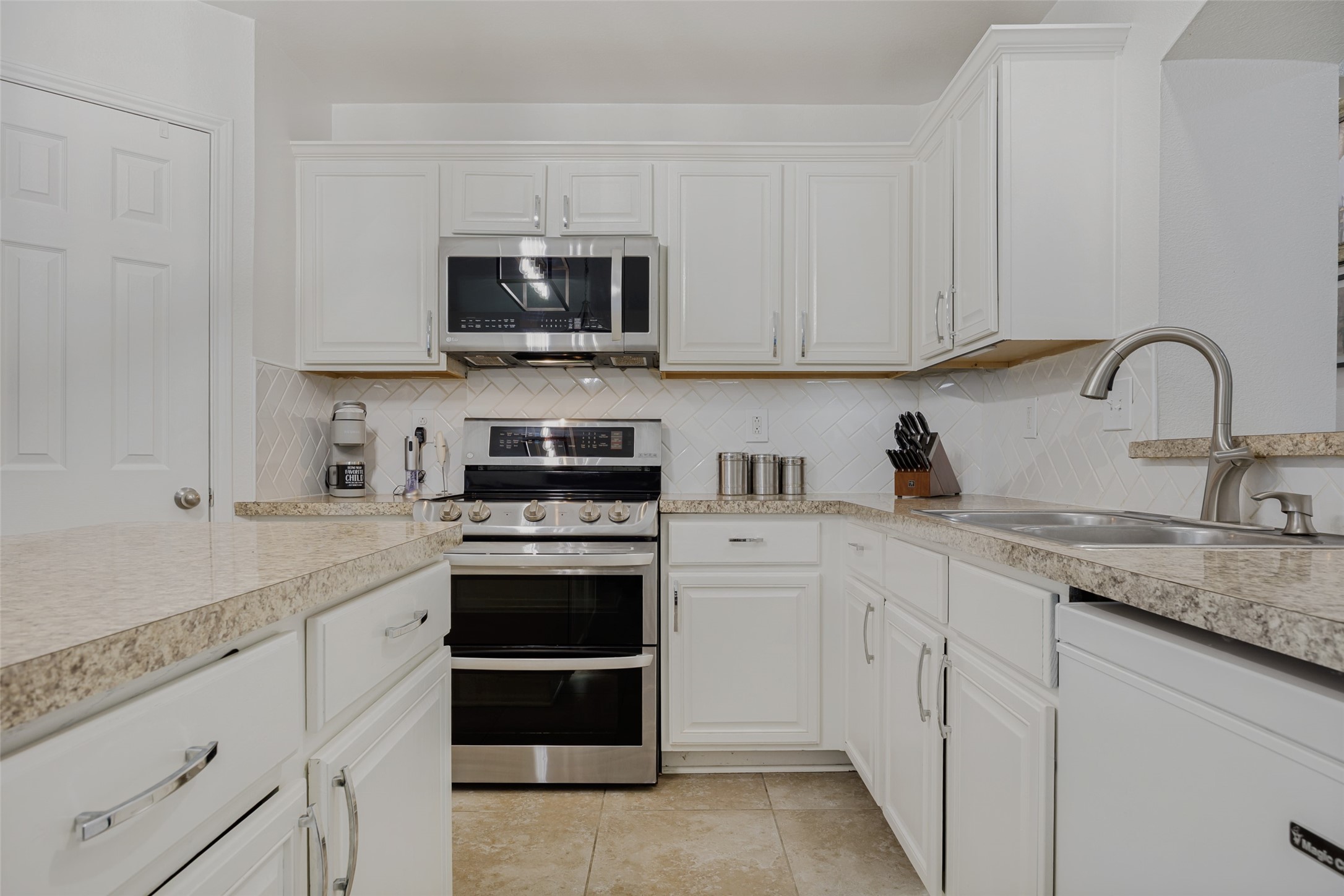 3339 Shining Light Drive Dallas TX 75228