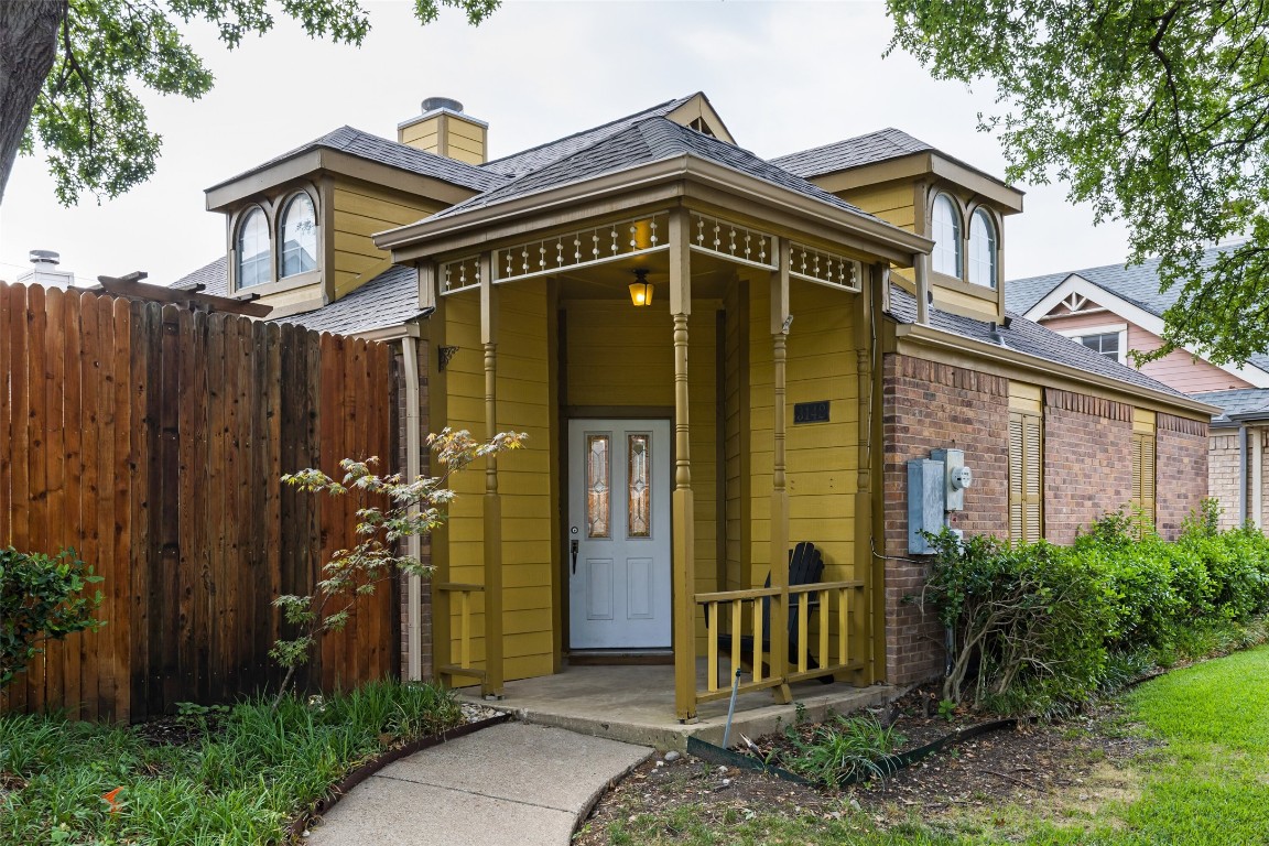 3142 Royal Gable Drive Dallas TX 75229