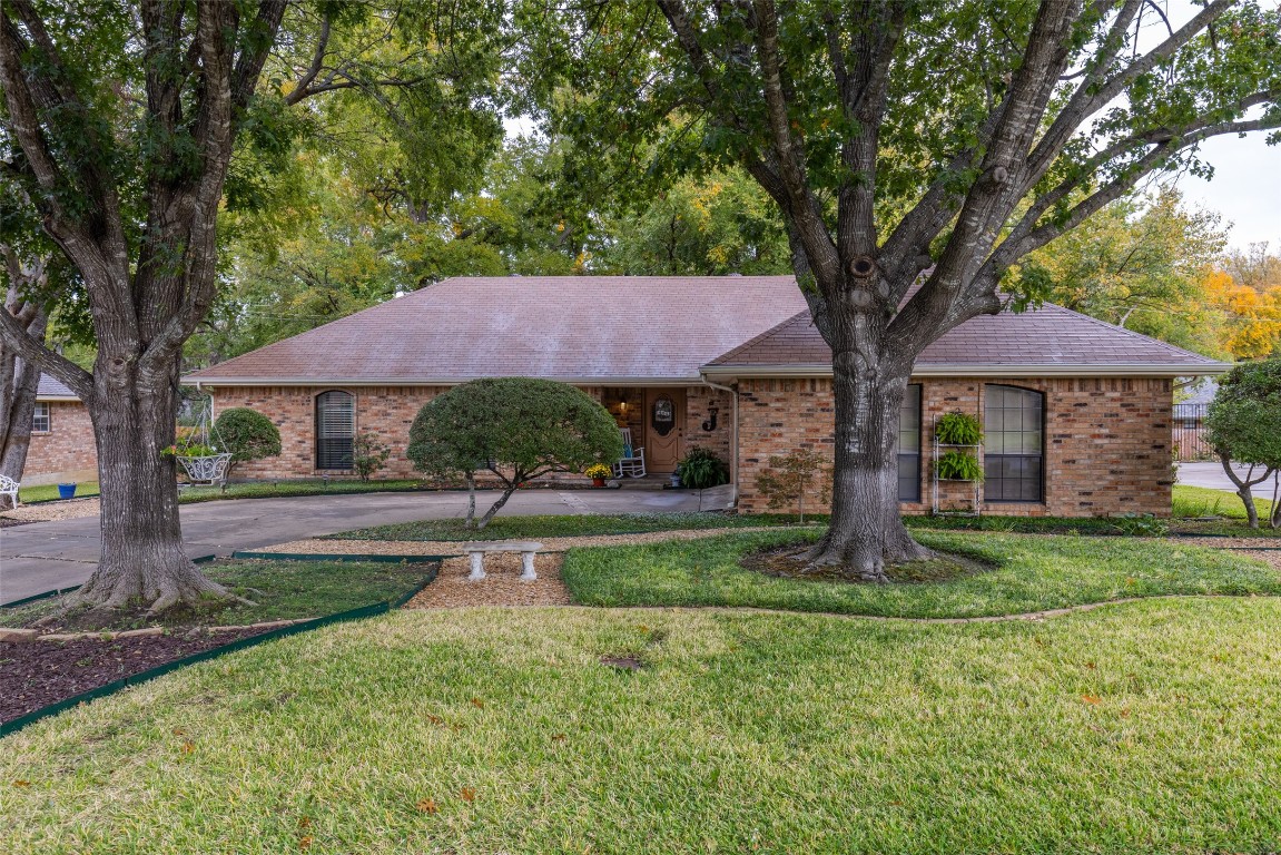 318 Jamie Way Greenville TX 75402
