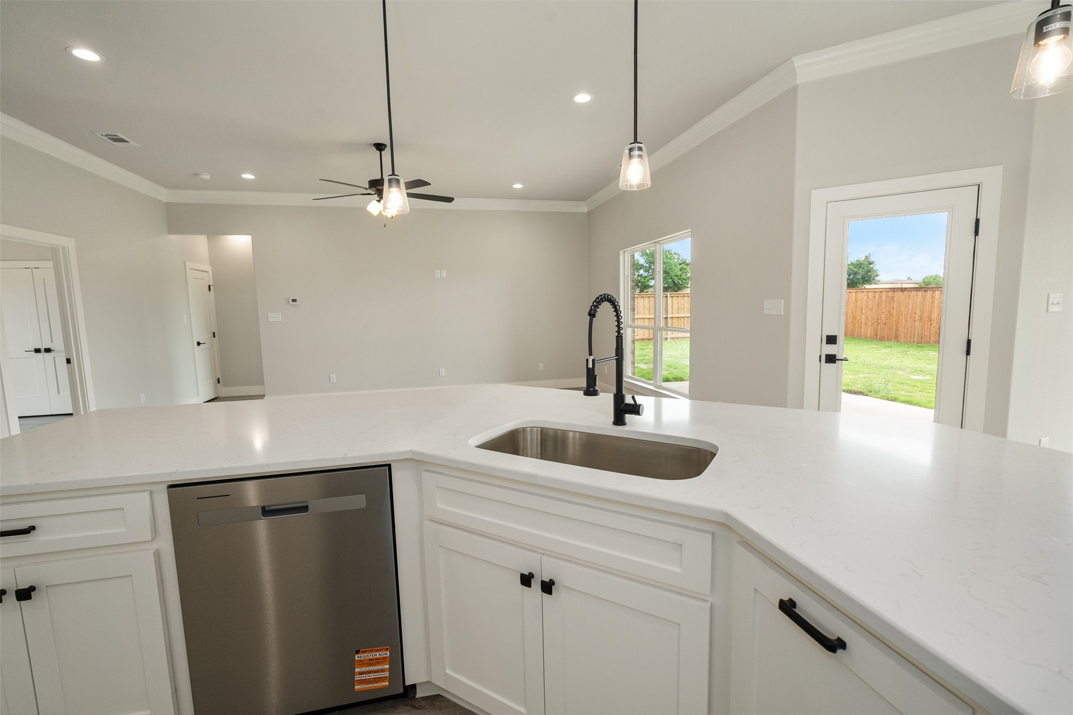 509 Limestone Circle Mabank TX 75147