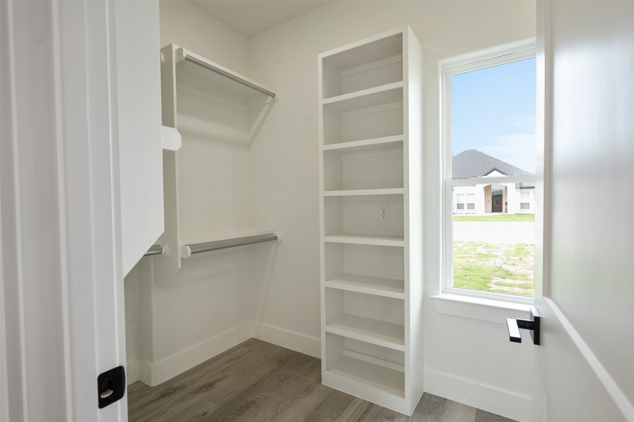 509 Limestone Circle Mabank TX 75147