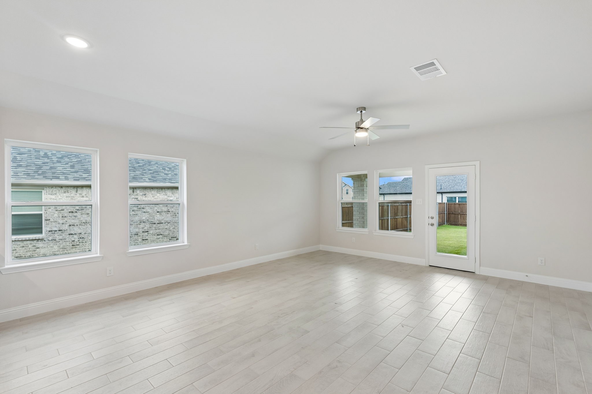 3203 Giovanni Point Princeton TX 75407