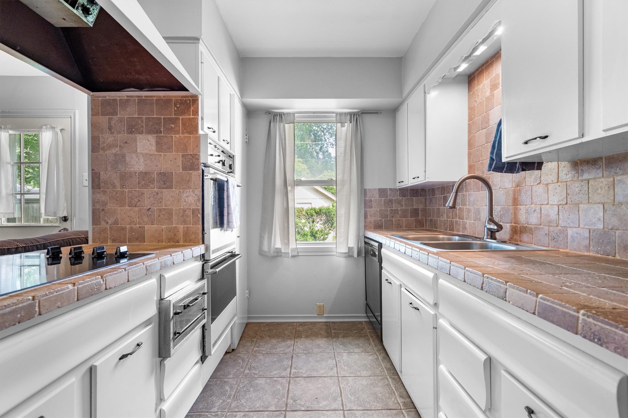 503 S Weatherred Drive Richardson TX 75080