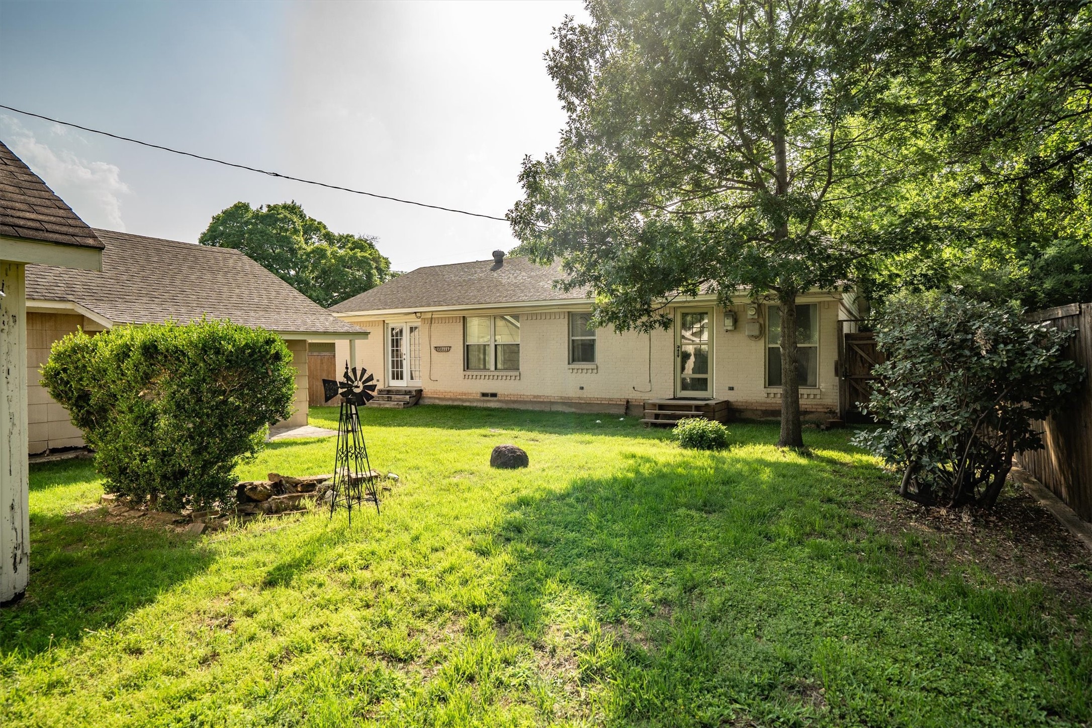 503 S Weatherred Drive Richardson TX 75080