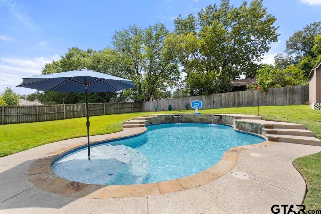 19551 Sandhill Lane Flint TX 75762