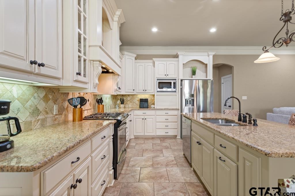 19551 Sandhill Lane Flint TX 75762