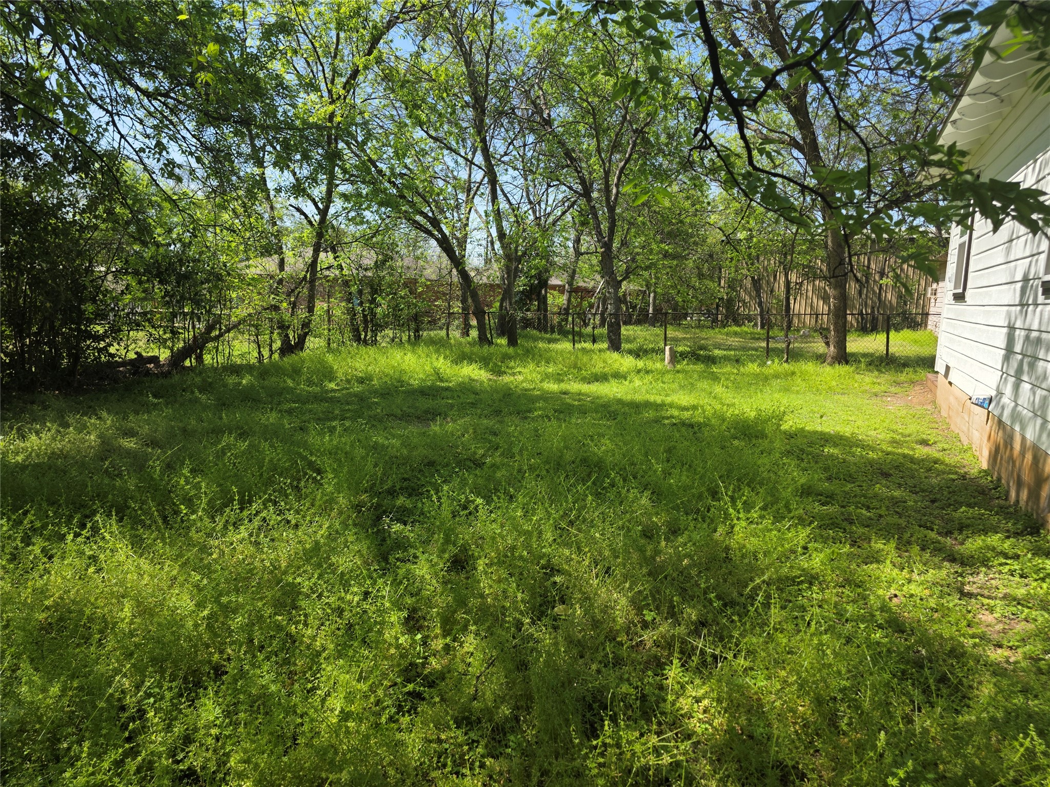 1207 N Anglin Street Cleburne TX 76031