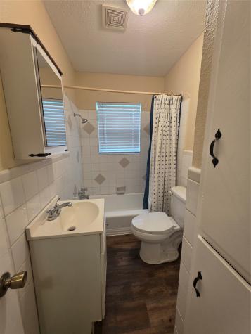 1207 N Anglin Street Cleburne TX 76031