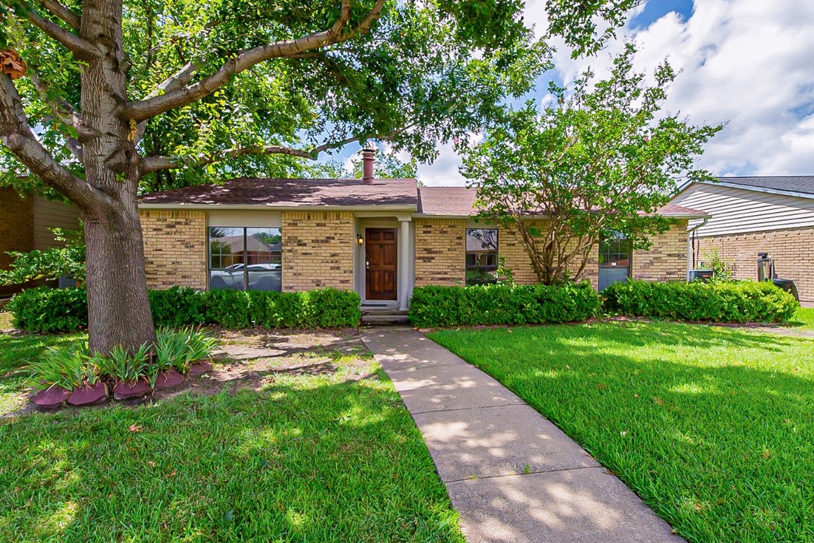 5605 Truitt Street The Colony TX 75056