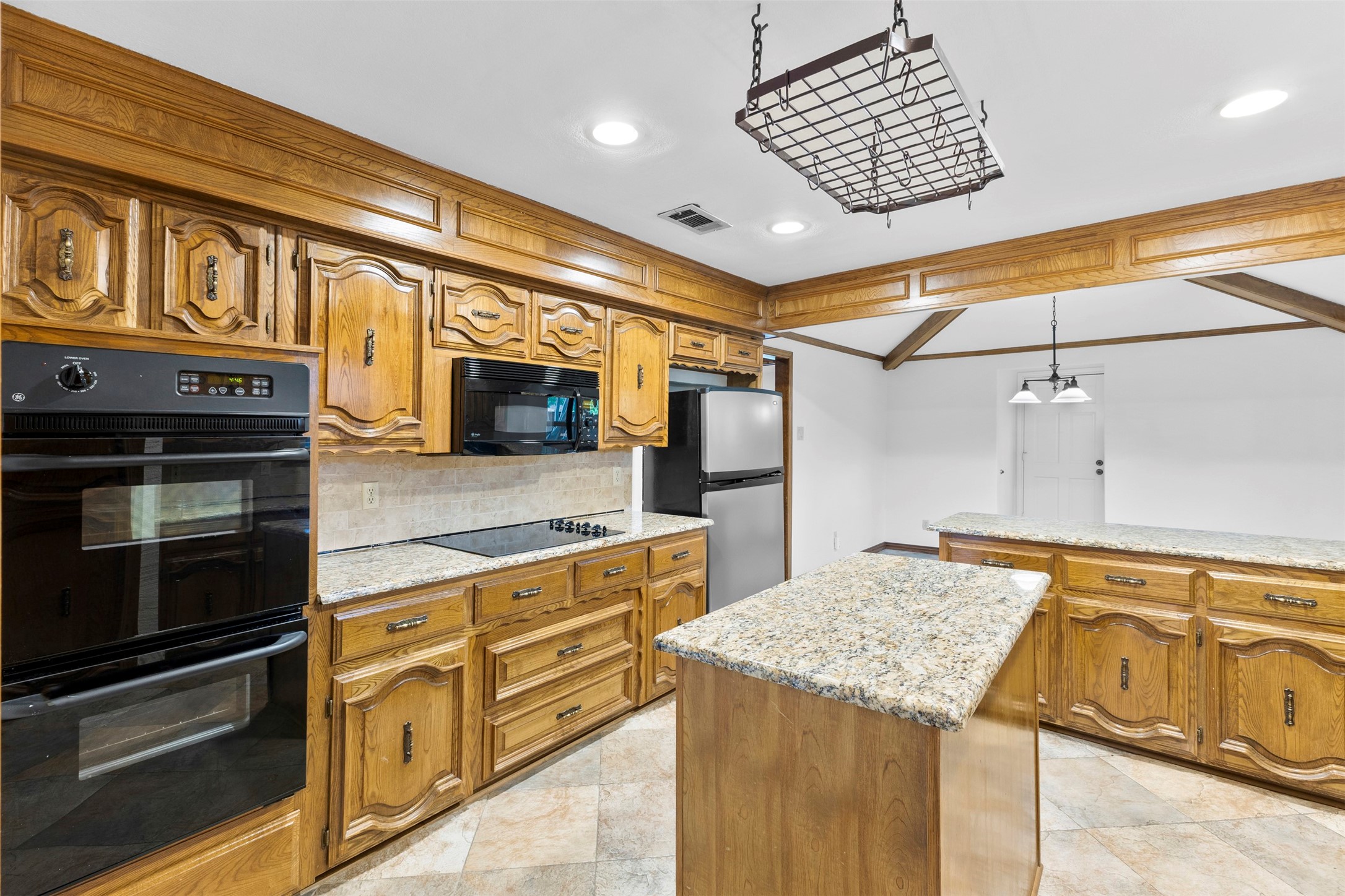 9906 Chimney Hill Lane Dallas TX 75243