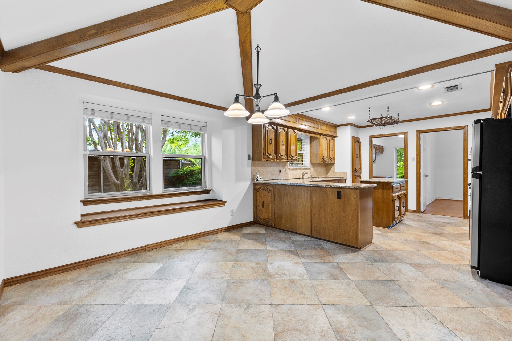 9906 Chimney Hill Lane Dallas TX 75243