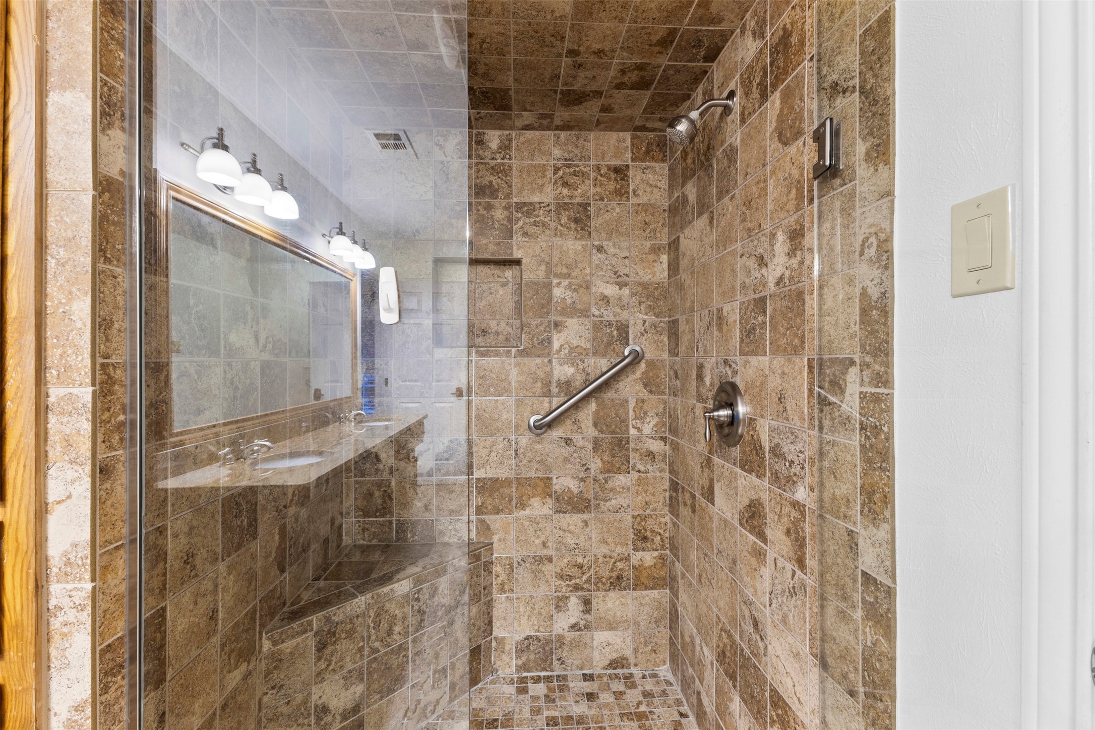 9906 Chimney Hill Lane Dallas TX 75243