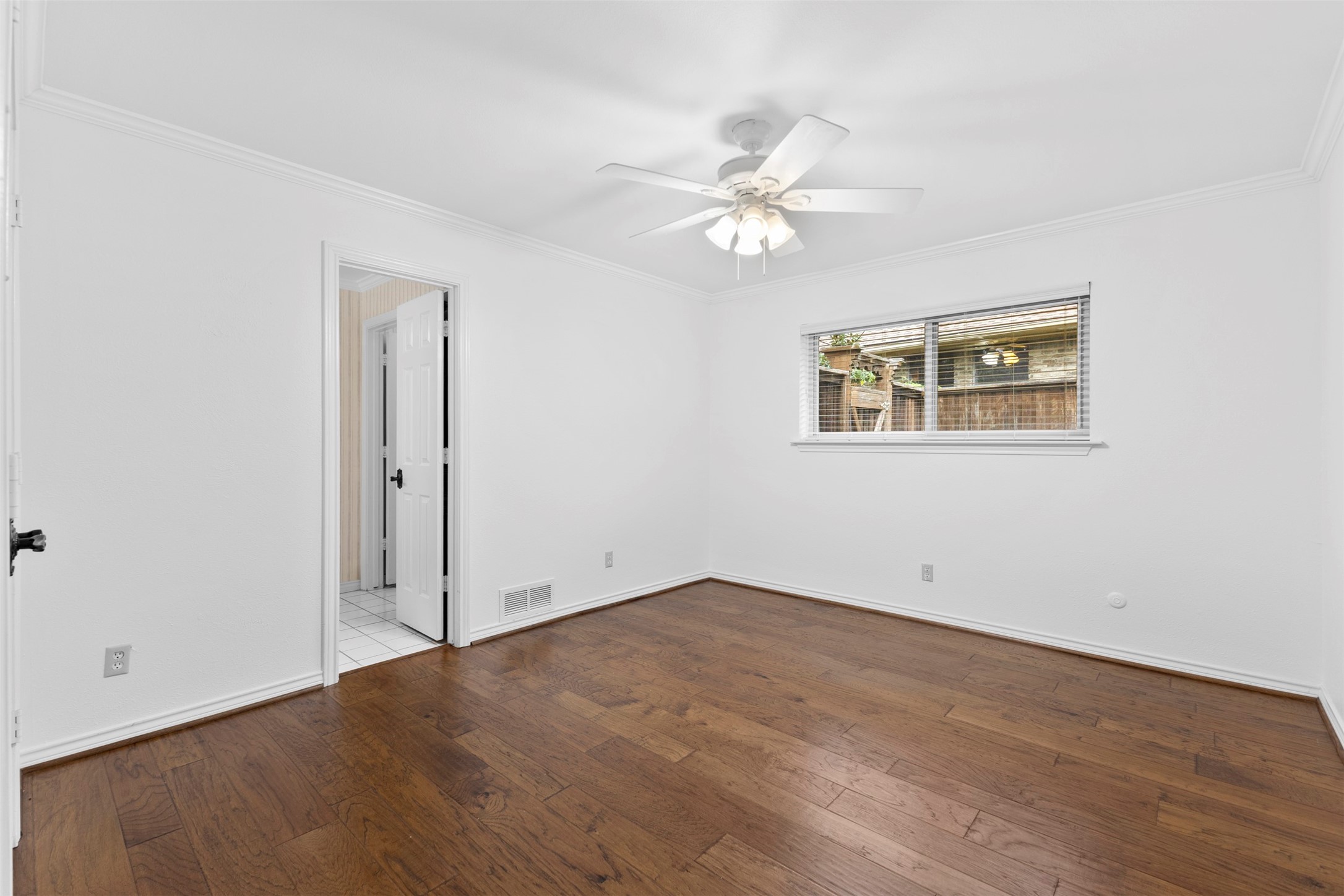 9906 Chimney Hill Lane Dallas TX 75243