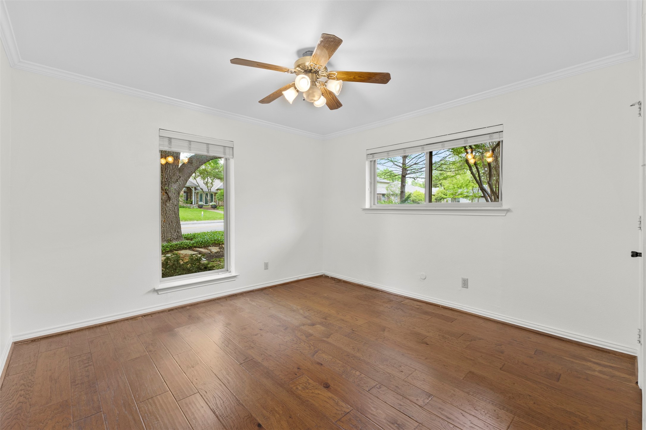 9906 Chimney Hill Lane Dallas TX 75243