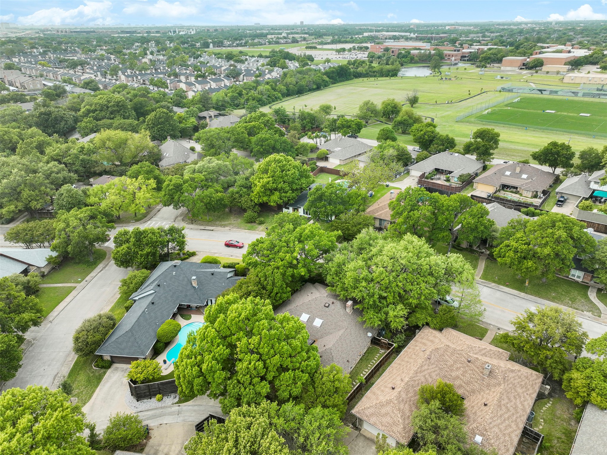 9906 Chimney Hill Lane Dallas TX 75243