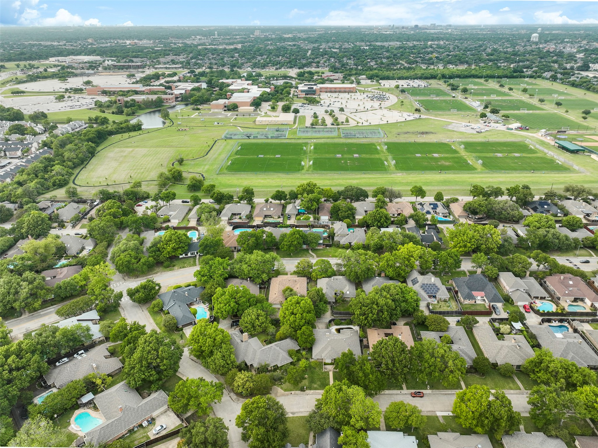 9906 Chimney Hill Lane Dallas TX 75243