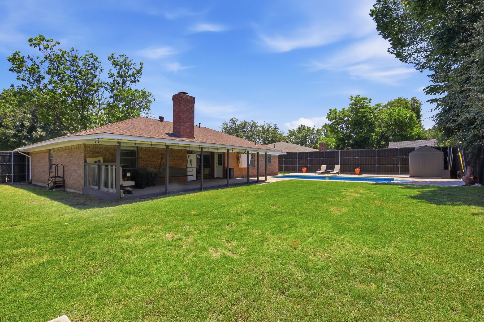 1211 Meadowview Drive Euless TX 76039