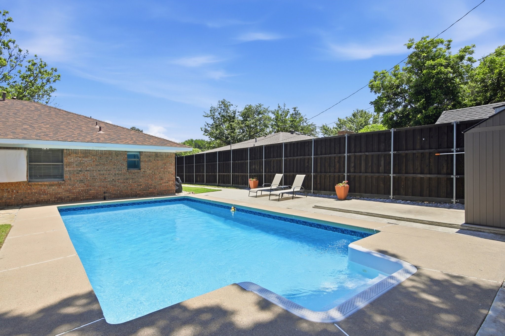 1211 Meadowview Drive Euless TX 76039