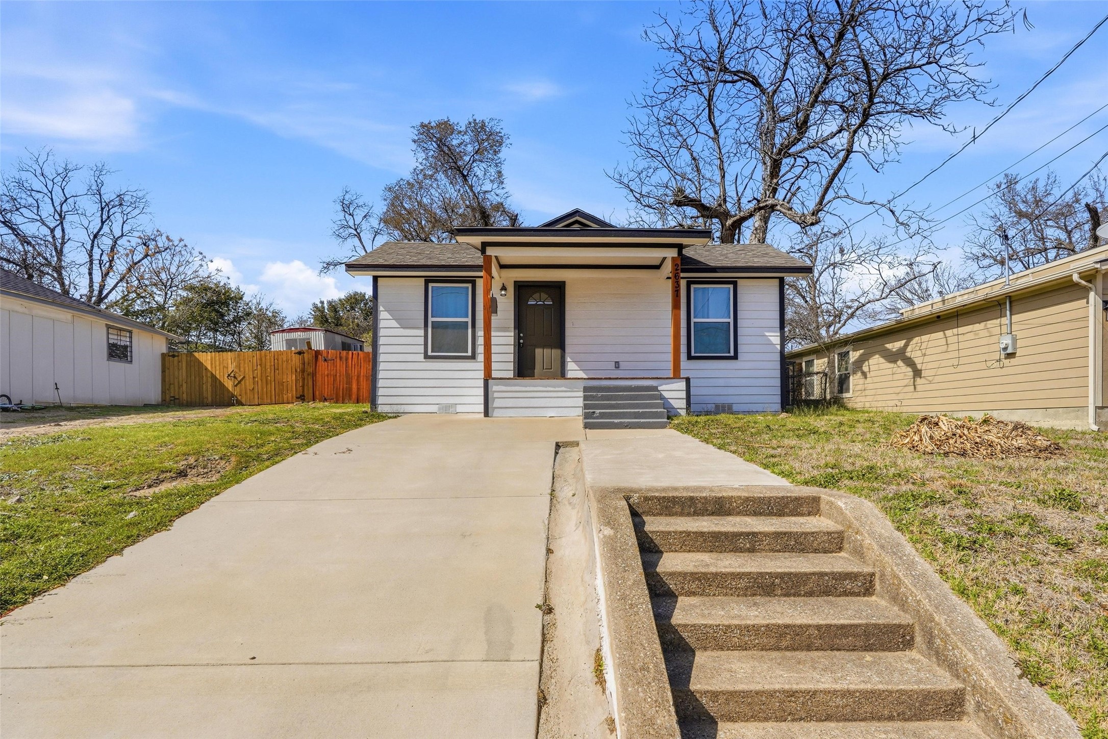 2637 Pine Street Dallas TX 75215