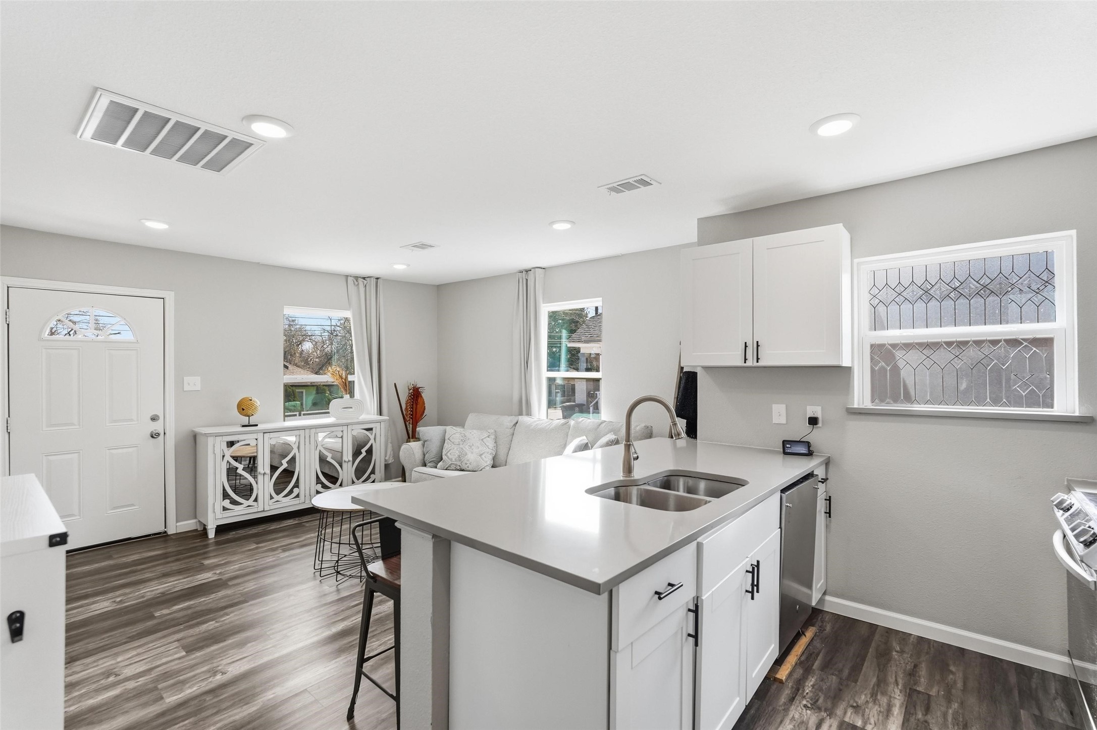 2637 Pine Street Dallas TX 75215