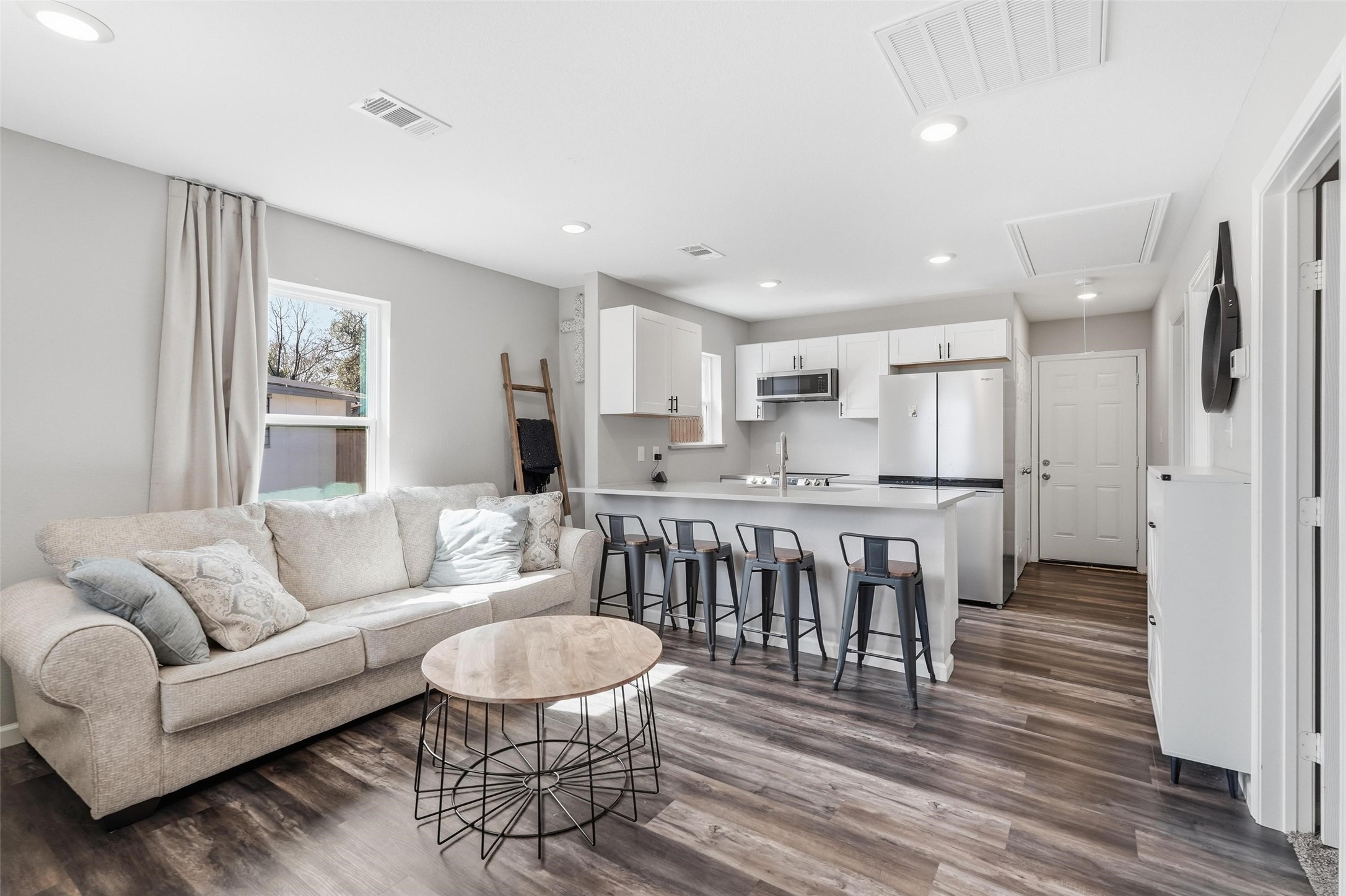 2637 Pine Street Dallas TX 75215