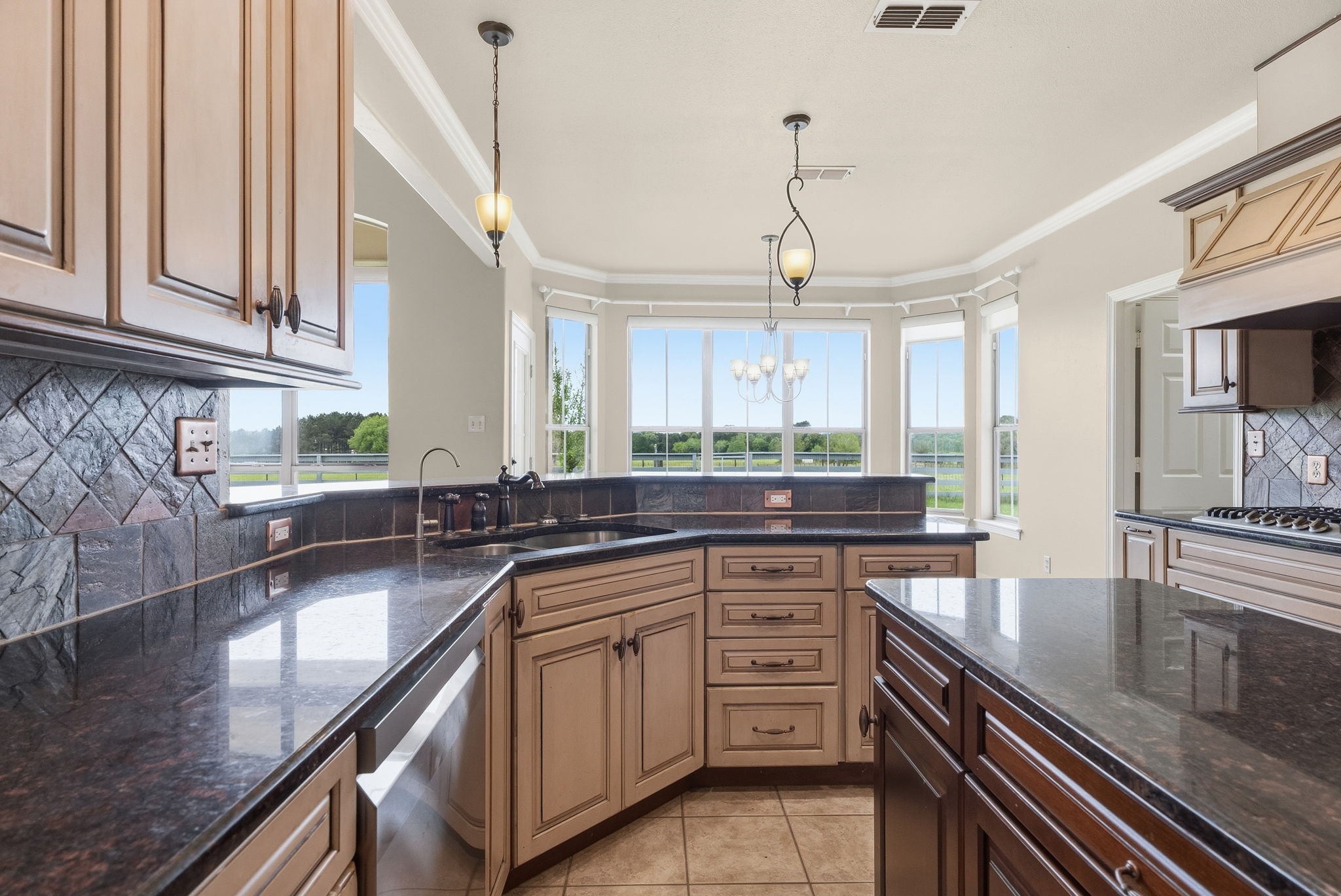 219 W Twin Creeks Trail Troup TX 75789