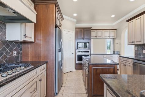 219 W Twin Creeks Trail Troup TX 75789