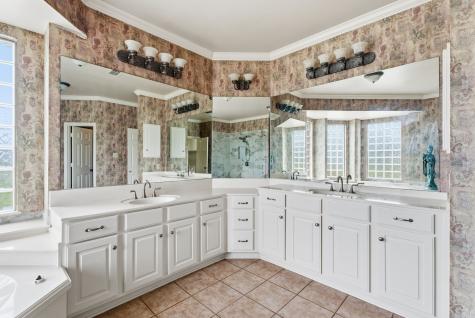 219 W Twin Creeks Trail Troup TX 75789