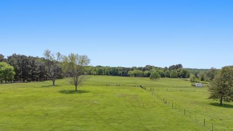 219 W Twin Creeks Trail Troup TX 75789