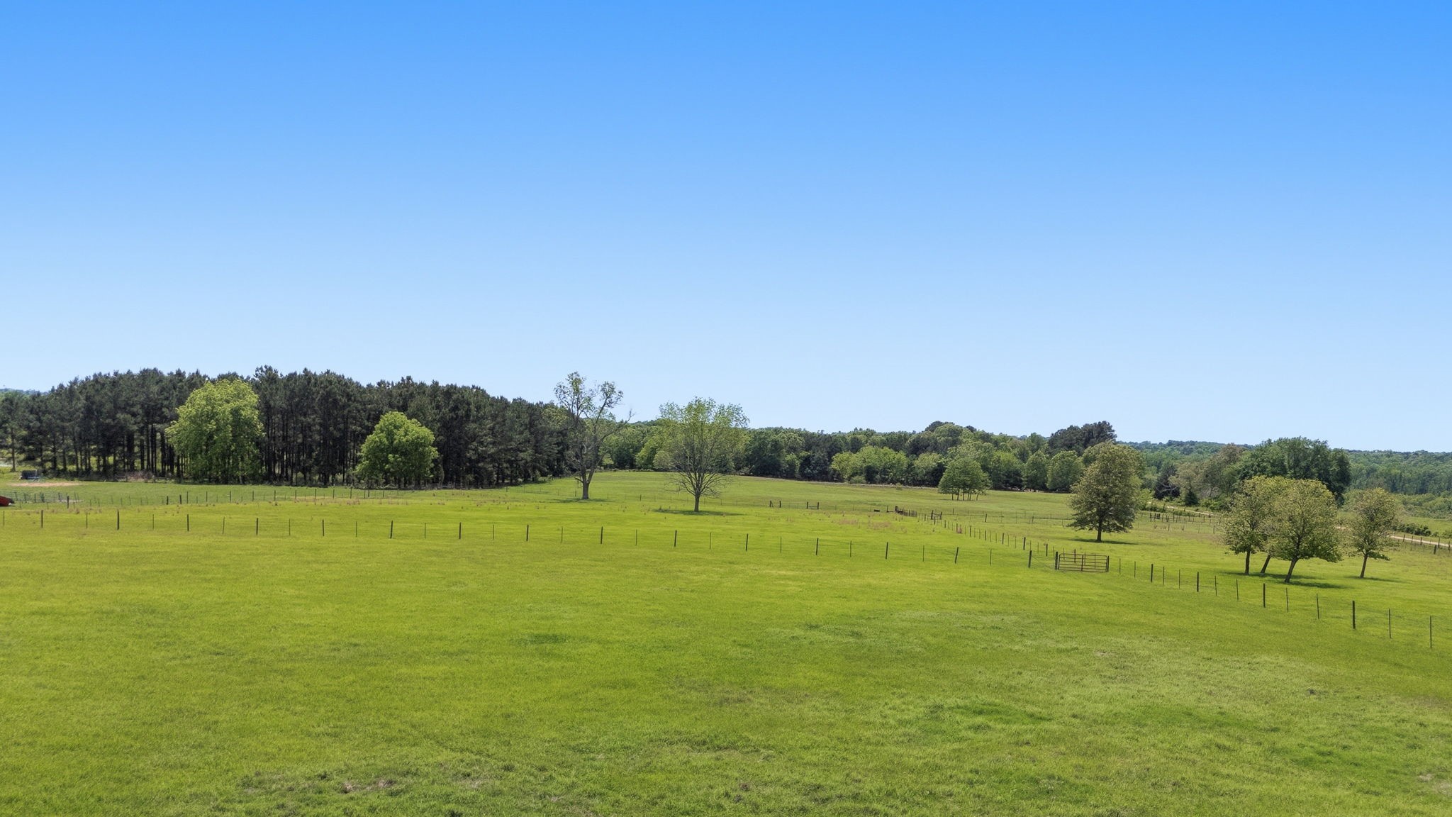 219 W Twin Creeks Trail Troup TX 75789