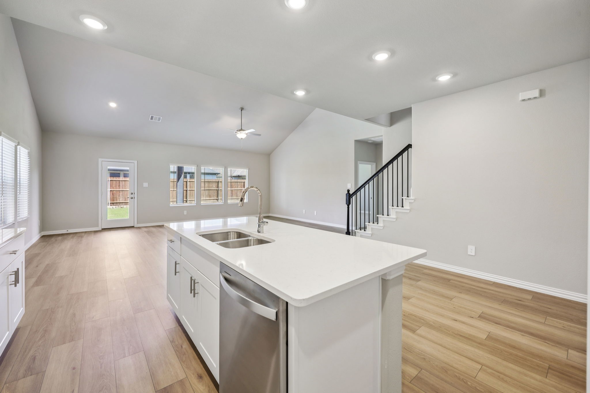 2132 Mustang Way Seagoville TX 75159