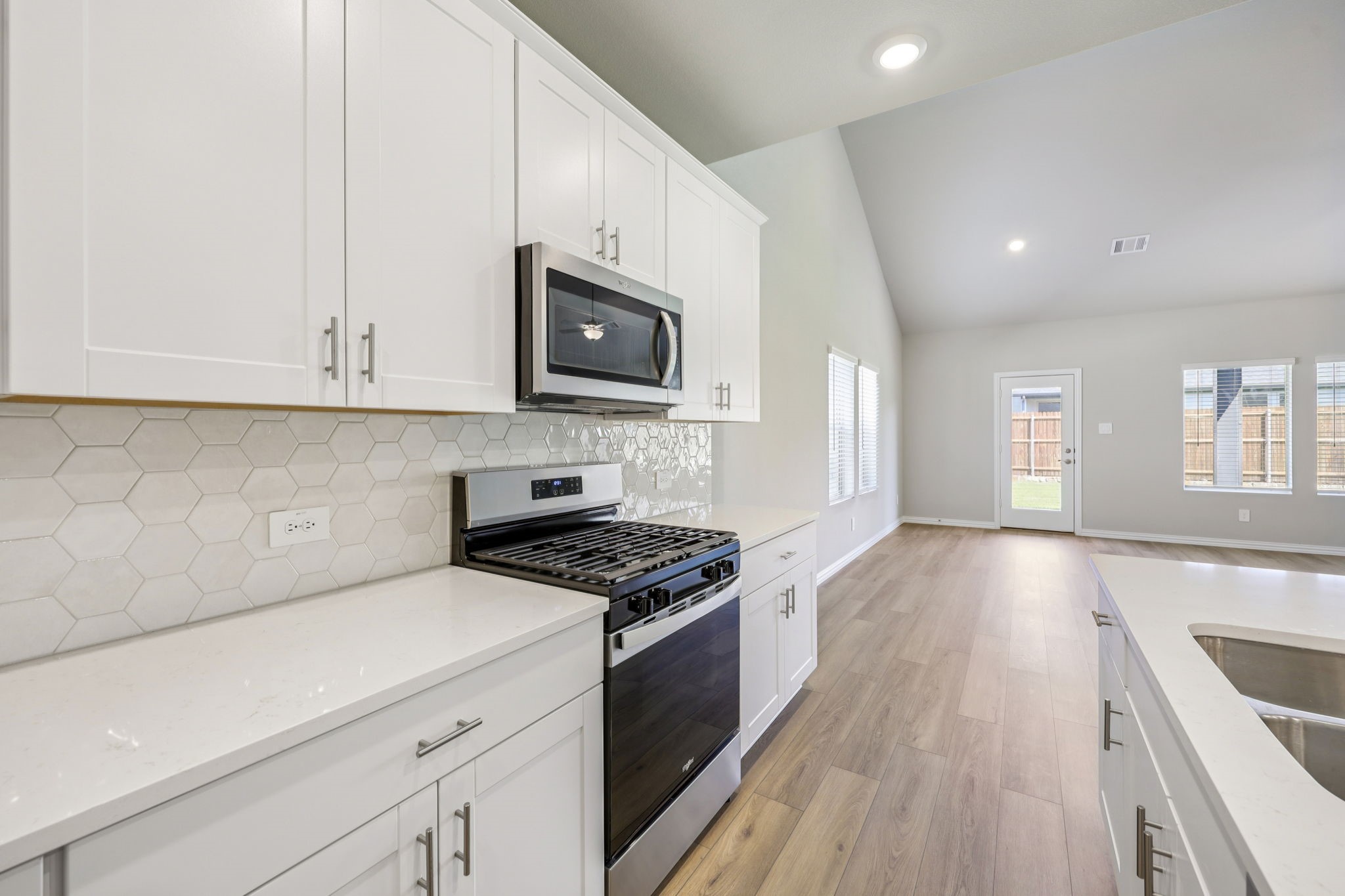 2132 Mustang Way Seagoville TX 75159