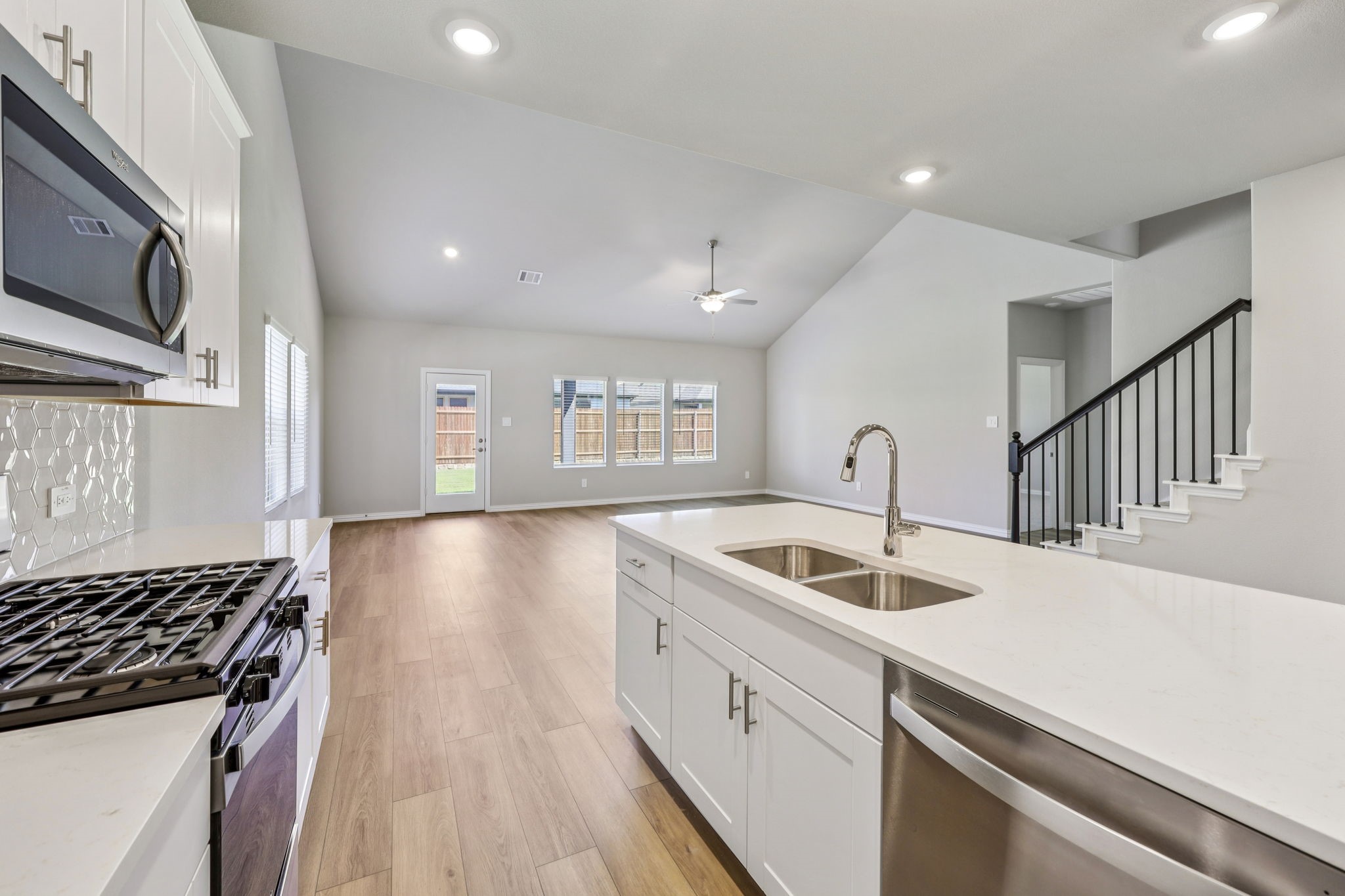 2132 Mustang Way Seagoville TX 75159