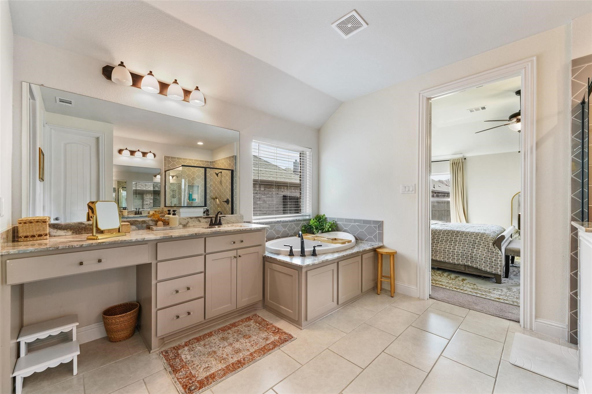 532 Windrow Lane Waxahachie TX 75165