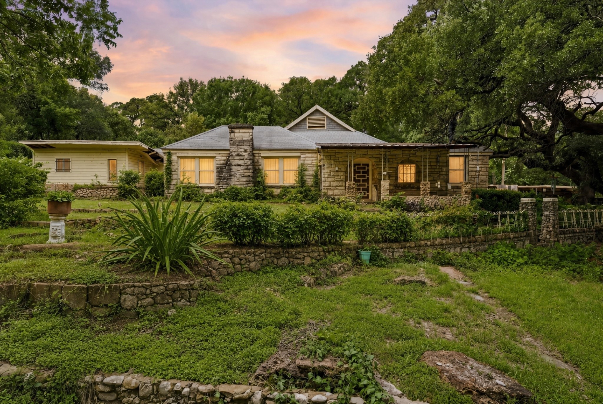 3722 N 27th Street Waco TX 76708