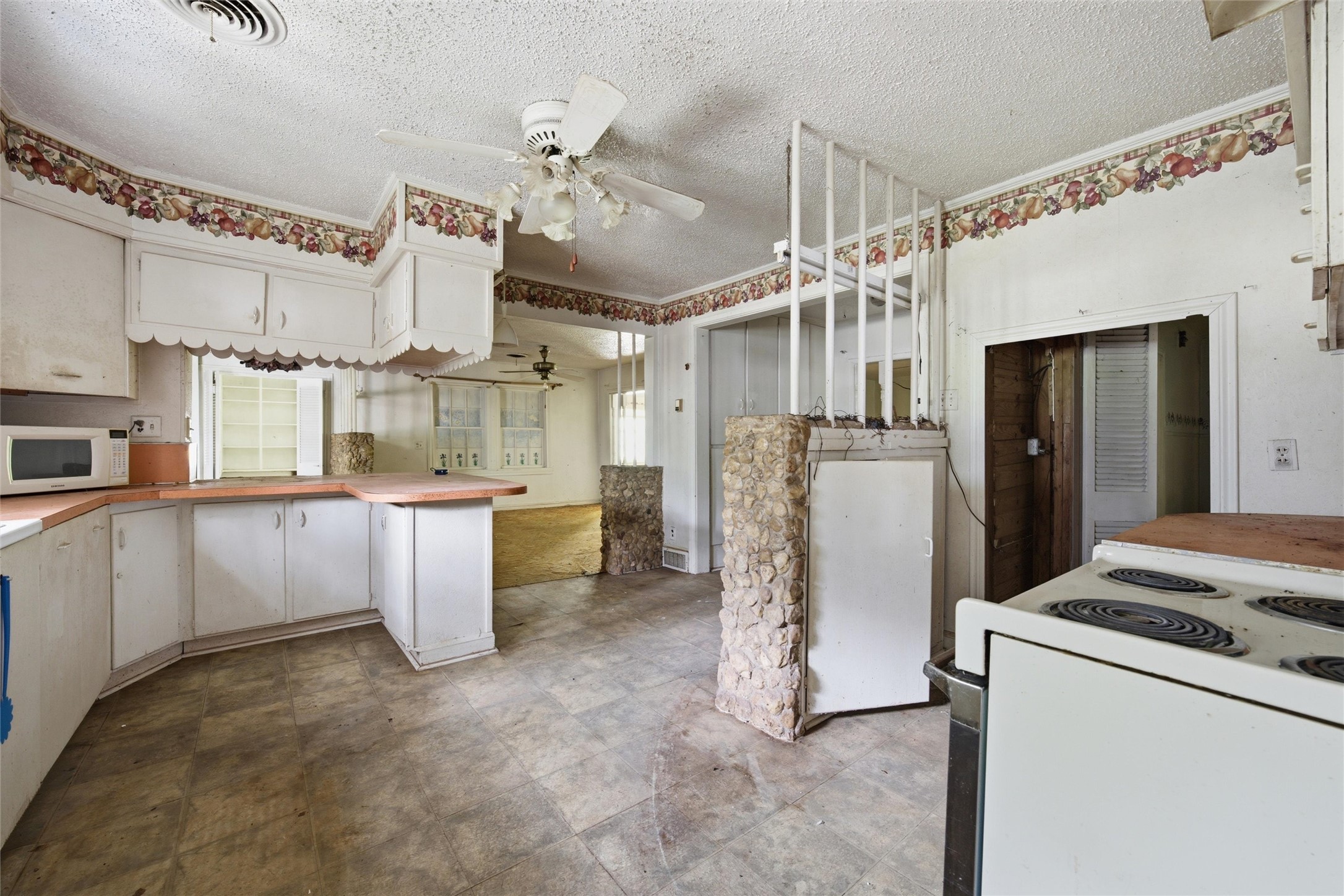 3722 N 27th Street Waco TX 76708
