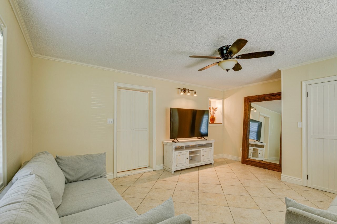 10803 Fm 1565 Terrell TX 75160