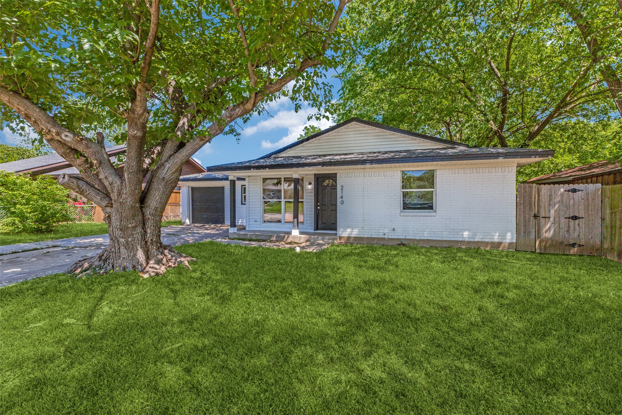 2140 Avis Street Mesquite TX 75149