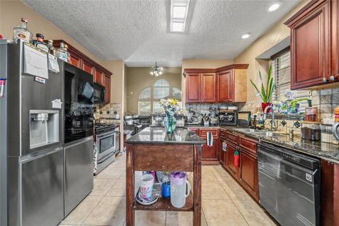 1517 Cool Springs Drive Mesquite TX 75181