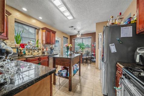 1517 Cool Springs Drive Mesquite TX 75181