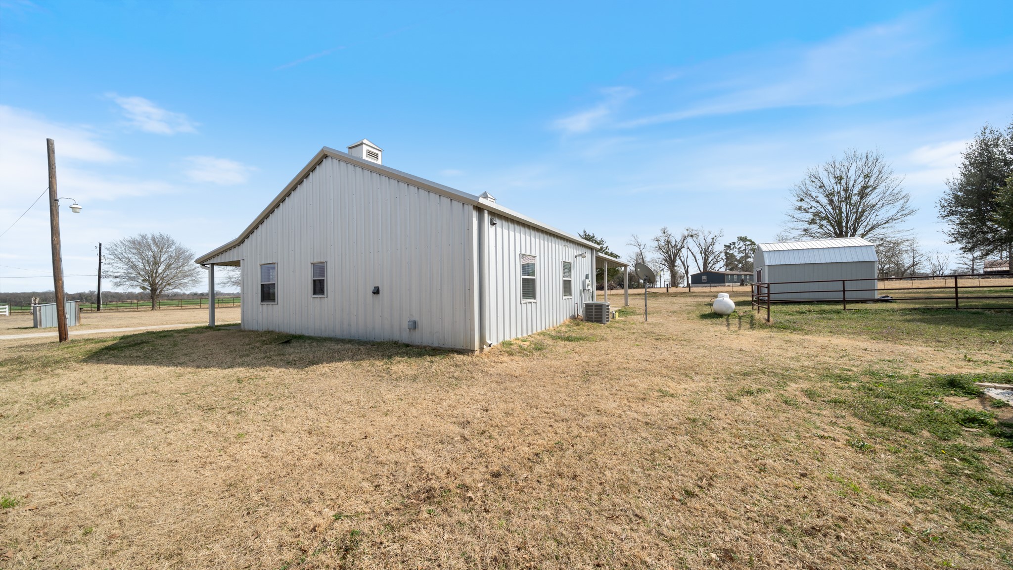 810 Vz County Road 2305 Canton TX 75103