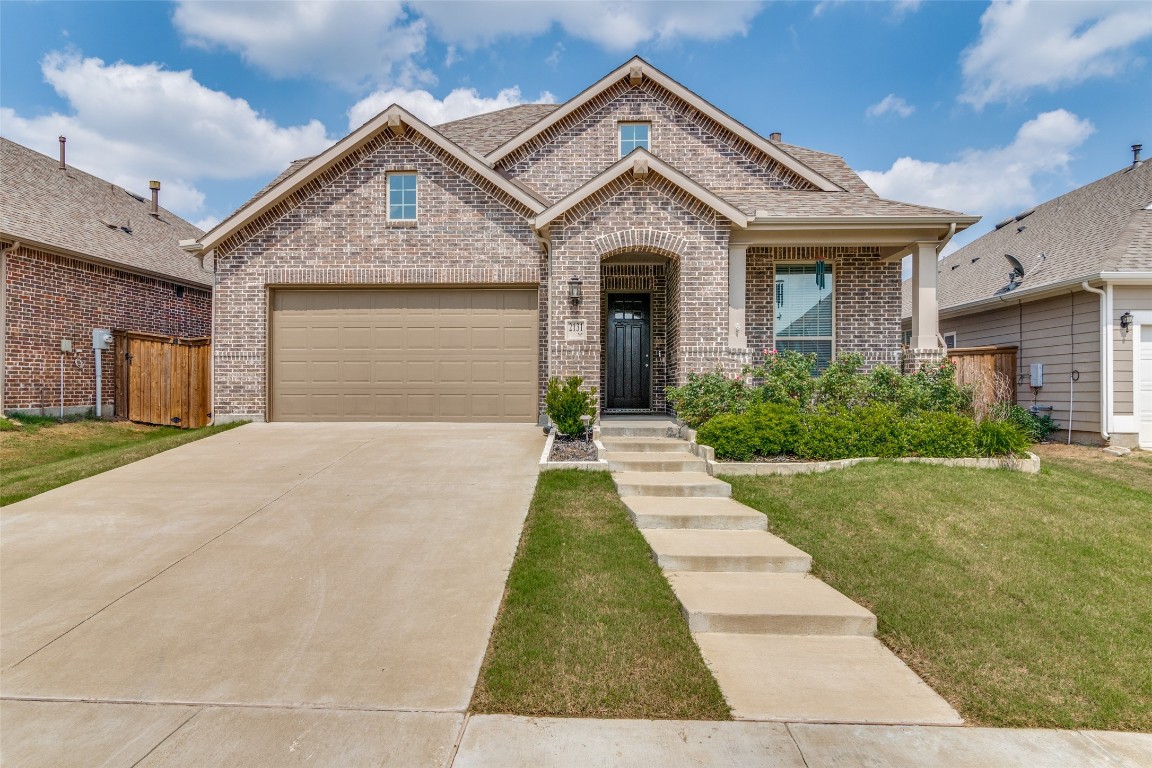 2131 Mossbrook Drive Royse City TX 75189