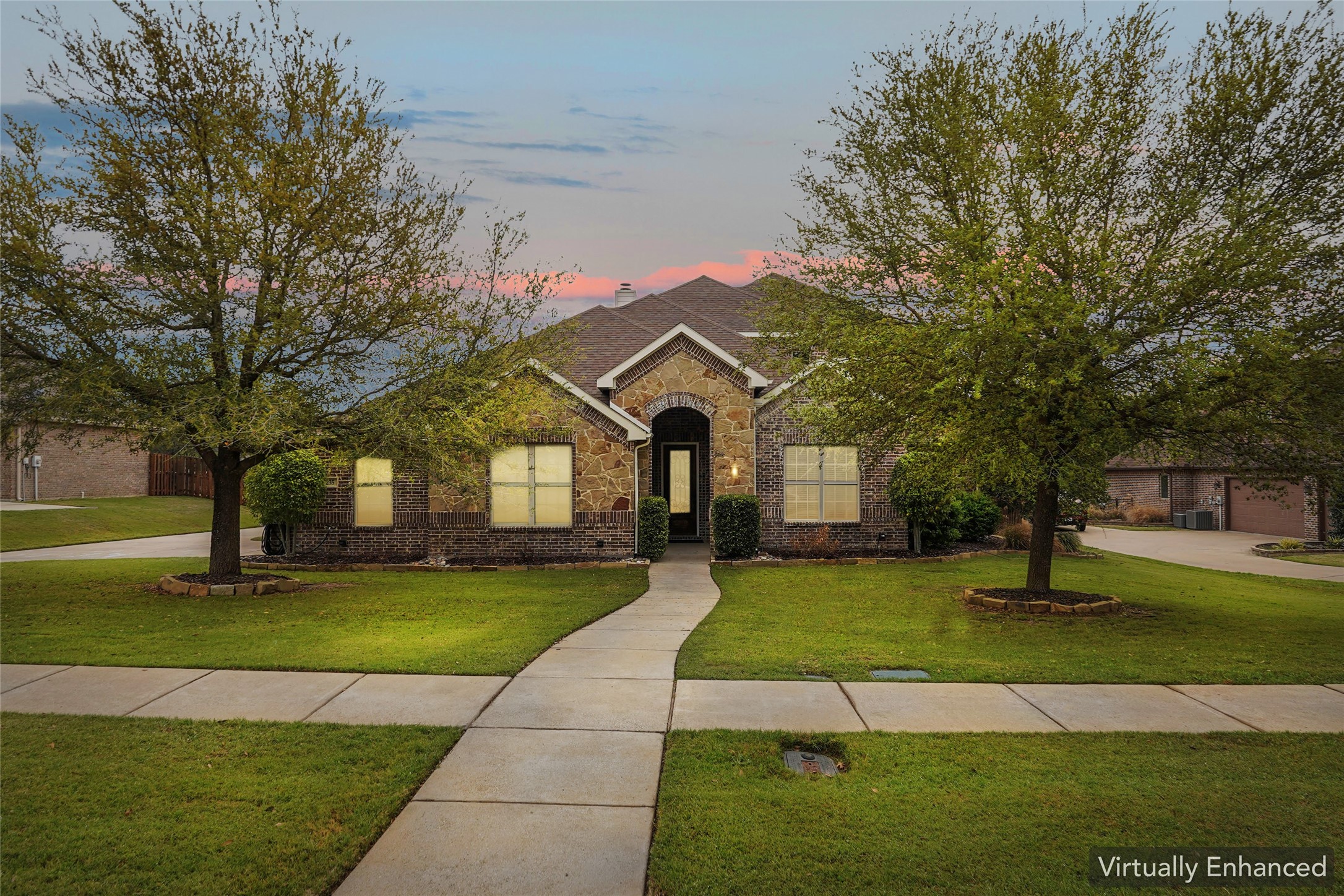 235 Williamsburg Lane Ovilla TX 75154