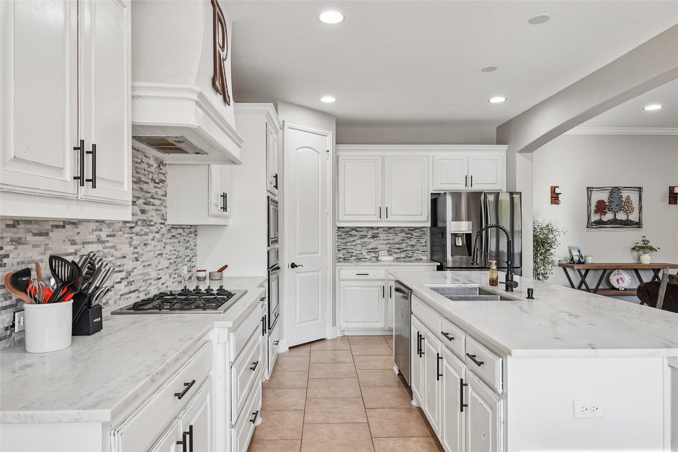 235 Williamsburg Lane Ovilla TX 75154