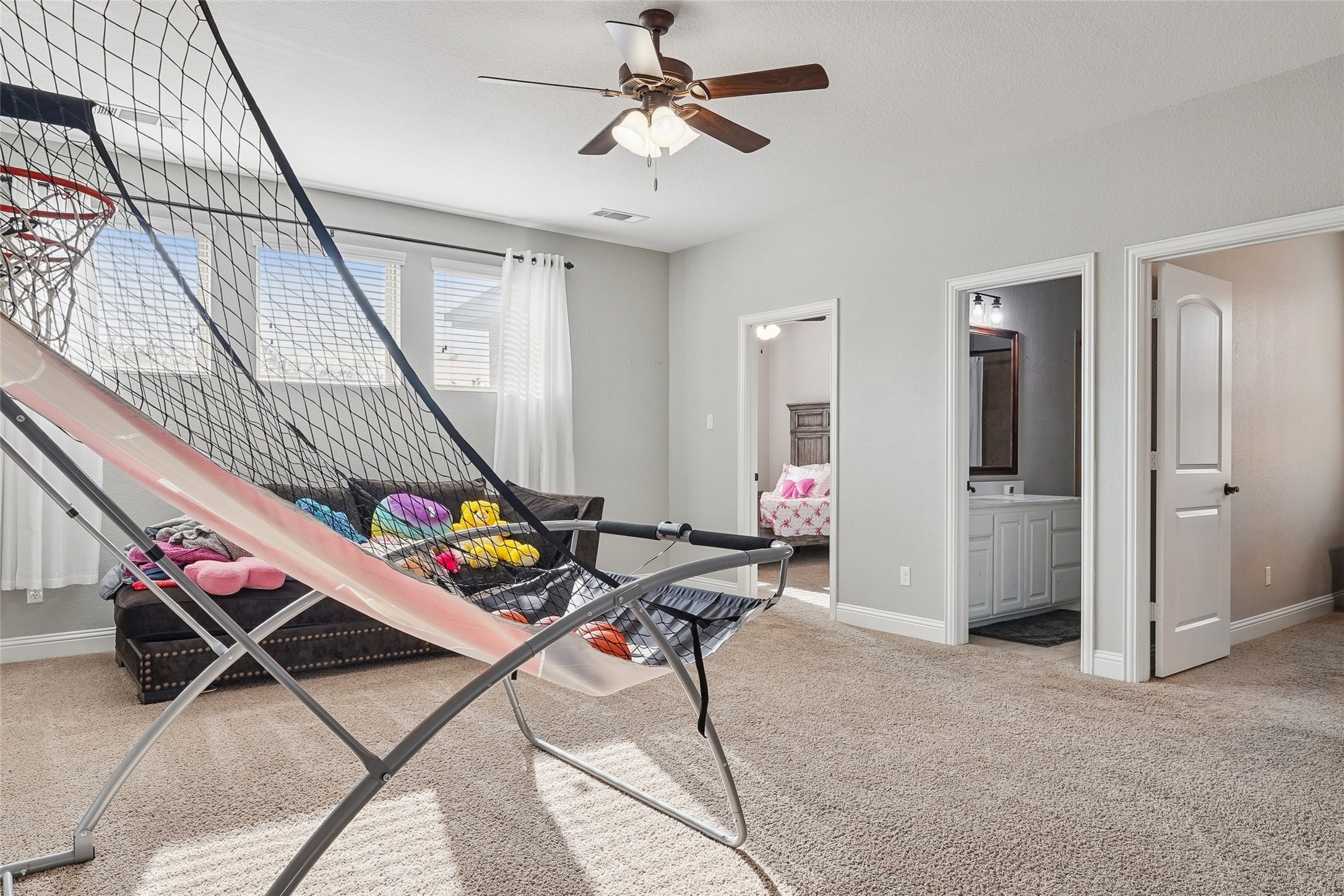 235 Williamsburg Lane Ovilla TX 75154