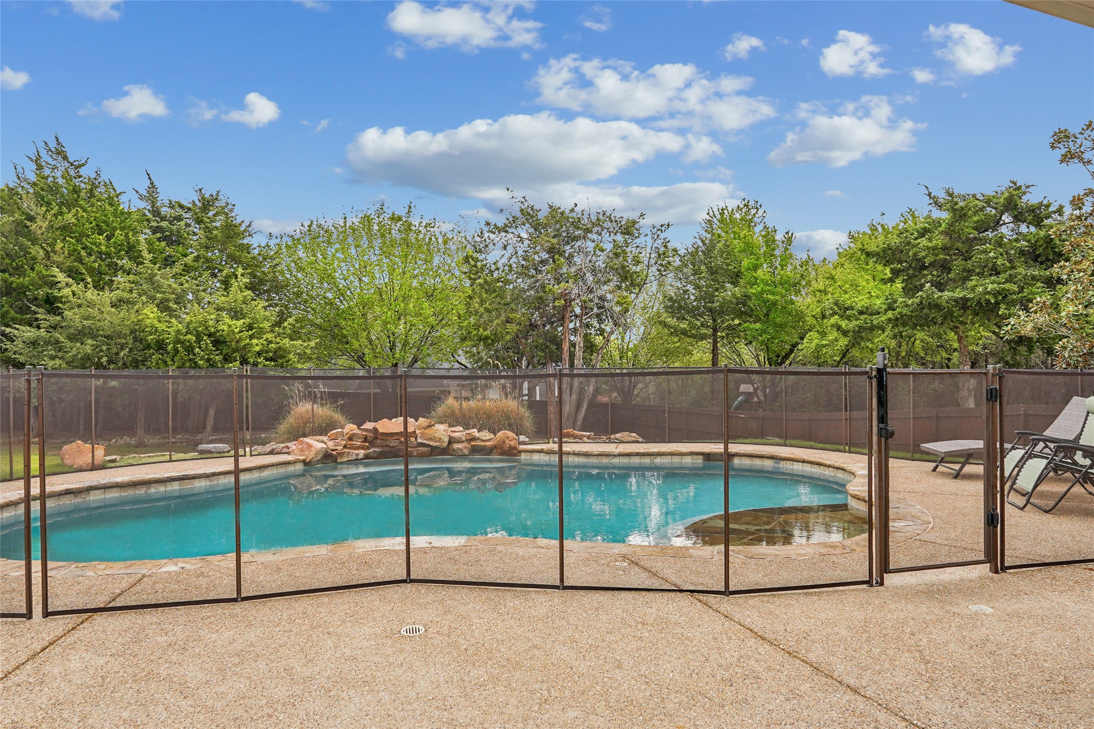 235 Williamsburg Lane Ovilla TX 75154