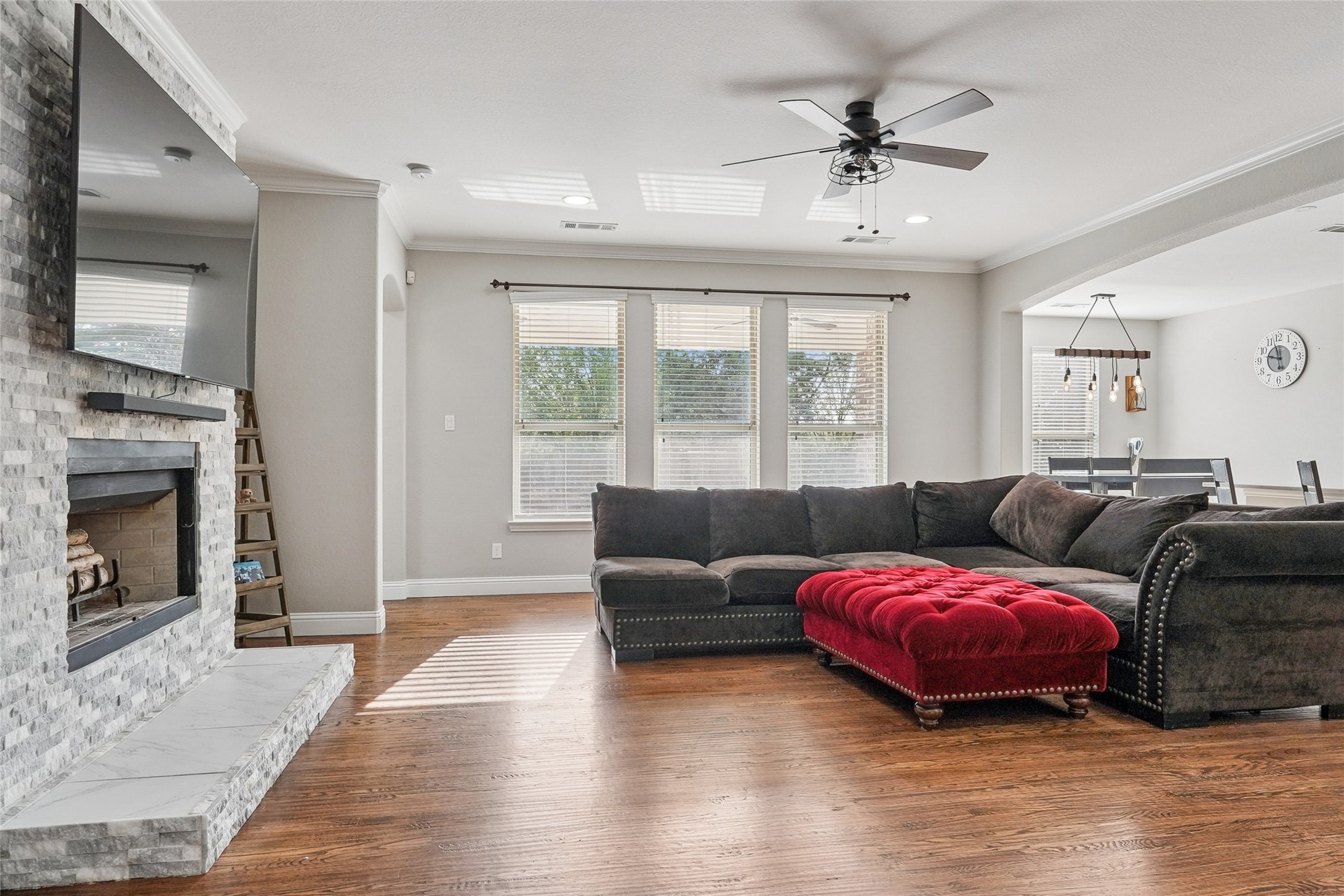 235 Williamsburg Lane Ovilla TX 75154