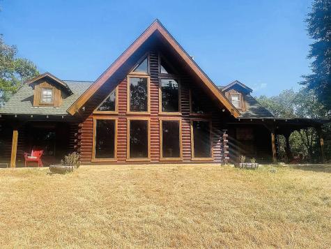 637 County Road 4420 Winnsboro TX 75494