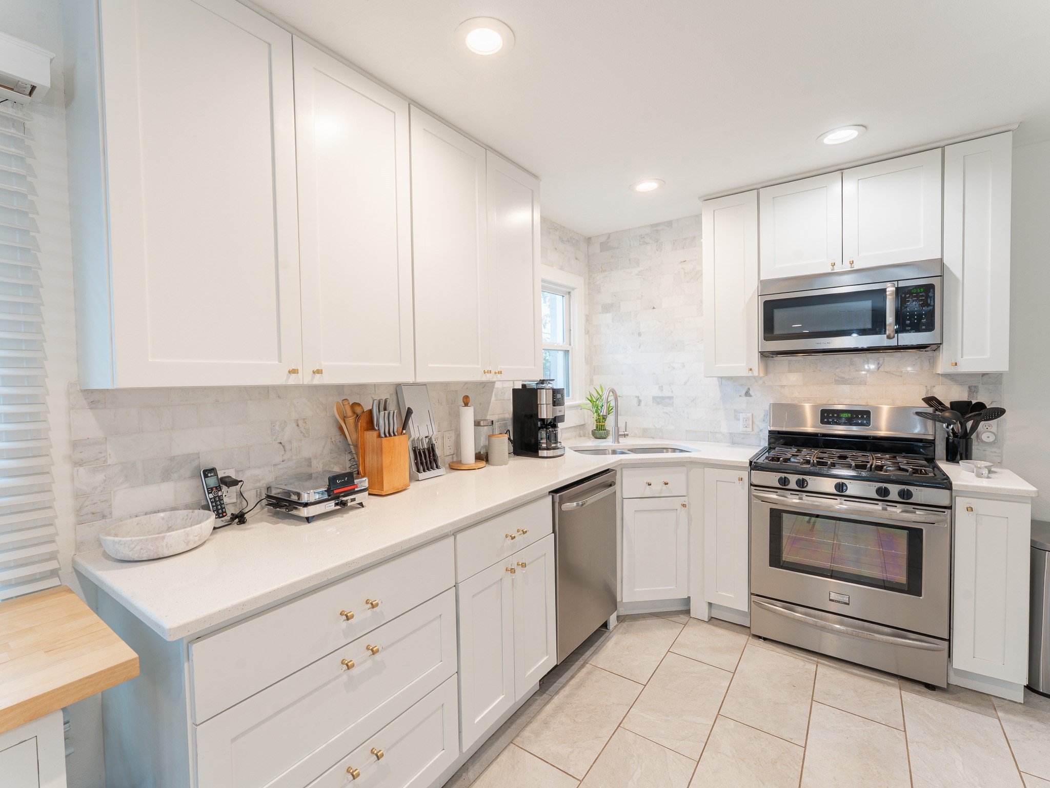 5104 Maple Springs Boulevard Dallas TX 75235